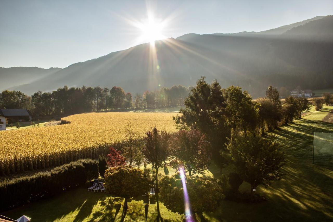 Schoenblick - Sport & Active Hotel Brunico Exteriér fotografie